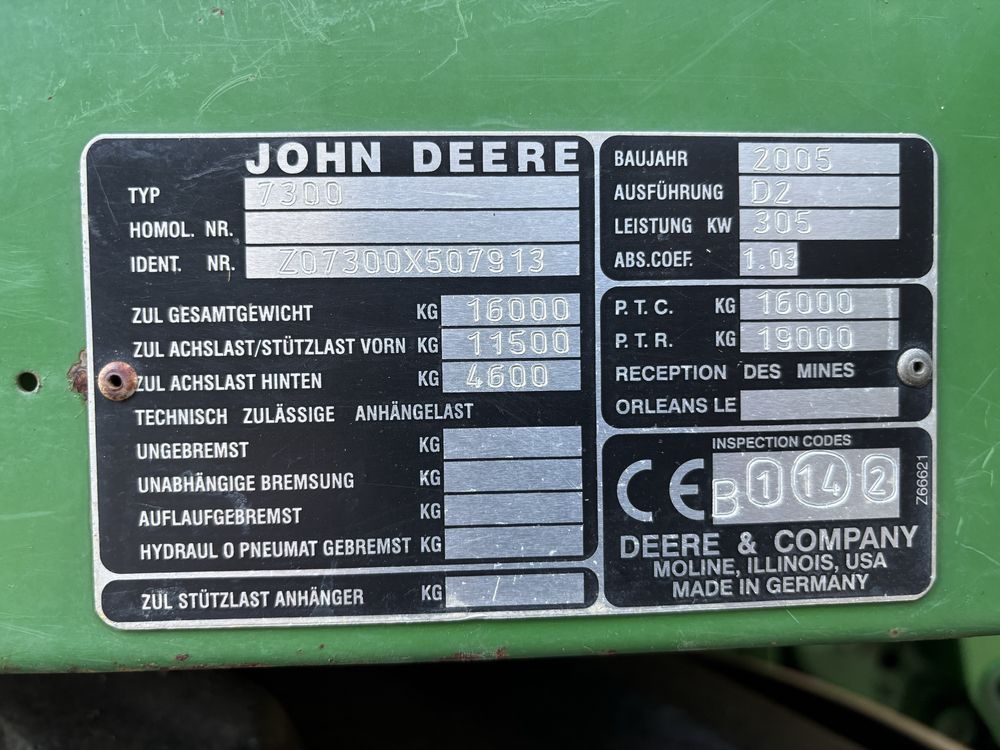 Sieczkarnia john deere 7300 zprzystawką