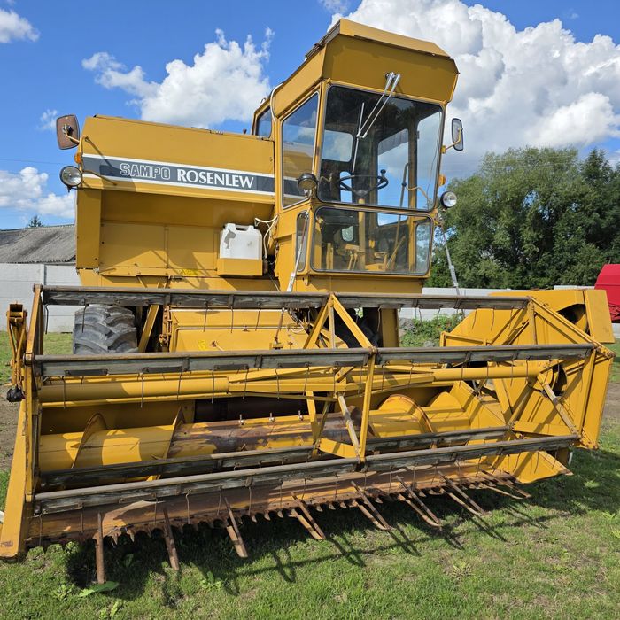 Комбайн зерно збиральний Sampo 600 680 з Фінляндії