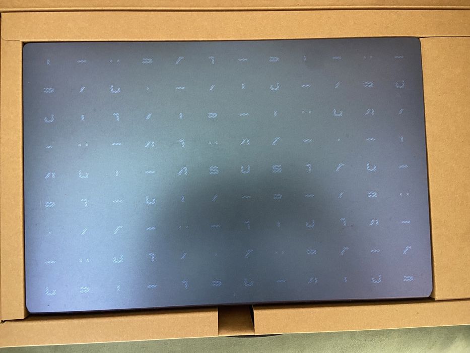 Portátil ASUS E410M à Venda - Com pouco uso!