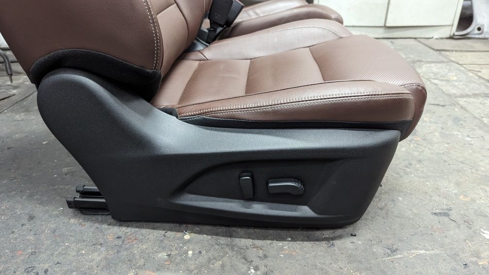 Шкіряний салон Renault Koleos
