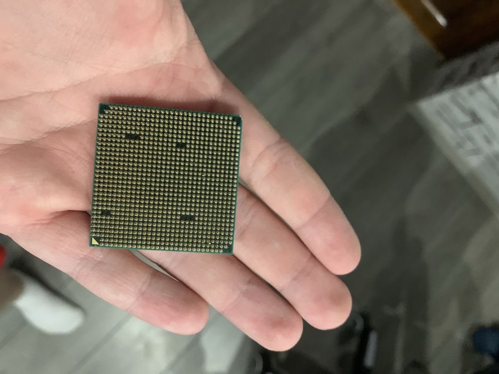 AMD Phenom II X3 B75