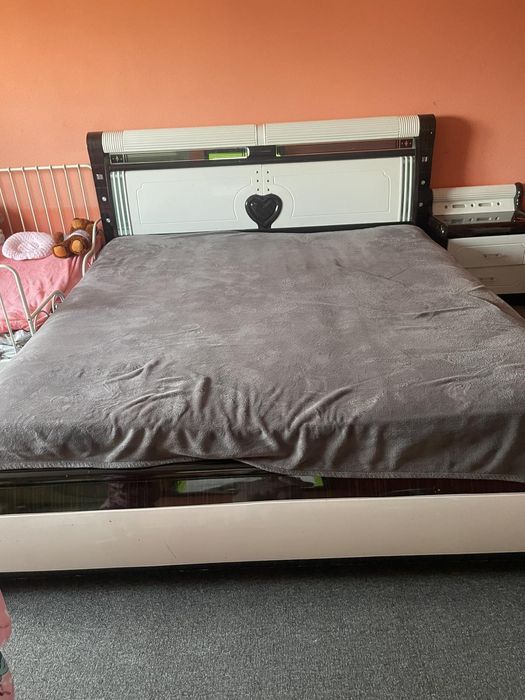 Продам меблі для дому