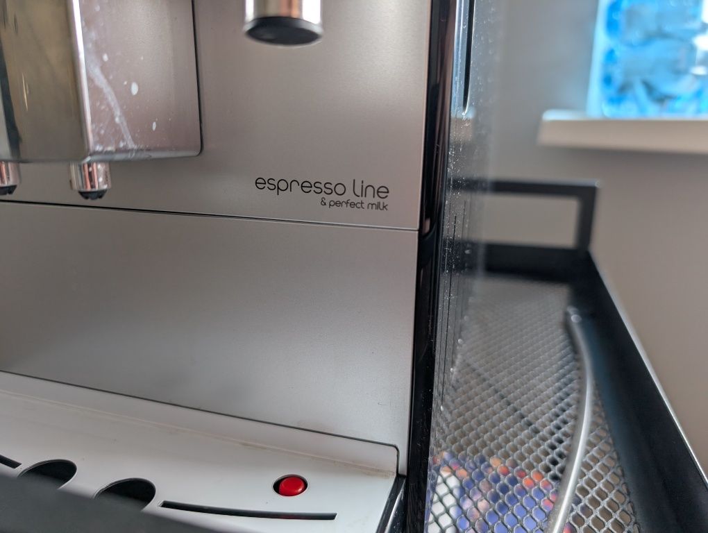 Ekspres do kawy Melitta Solo & Perfect Milk E957-213 latte