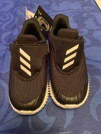 Tenis adidas tamanho 24 novos