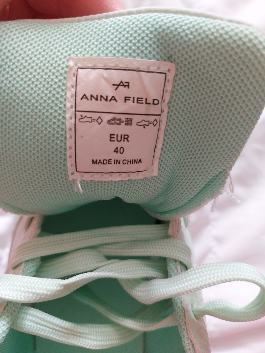 Кросівки жіночі Anna Field 40