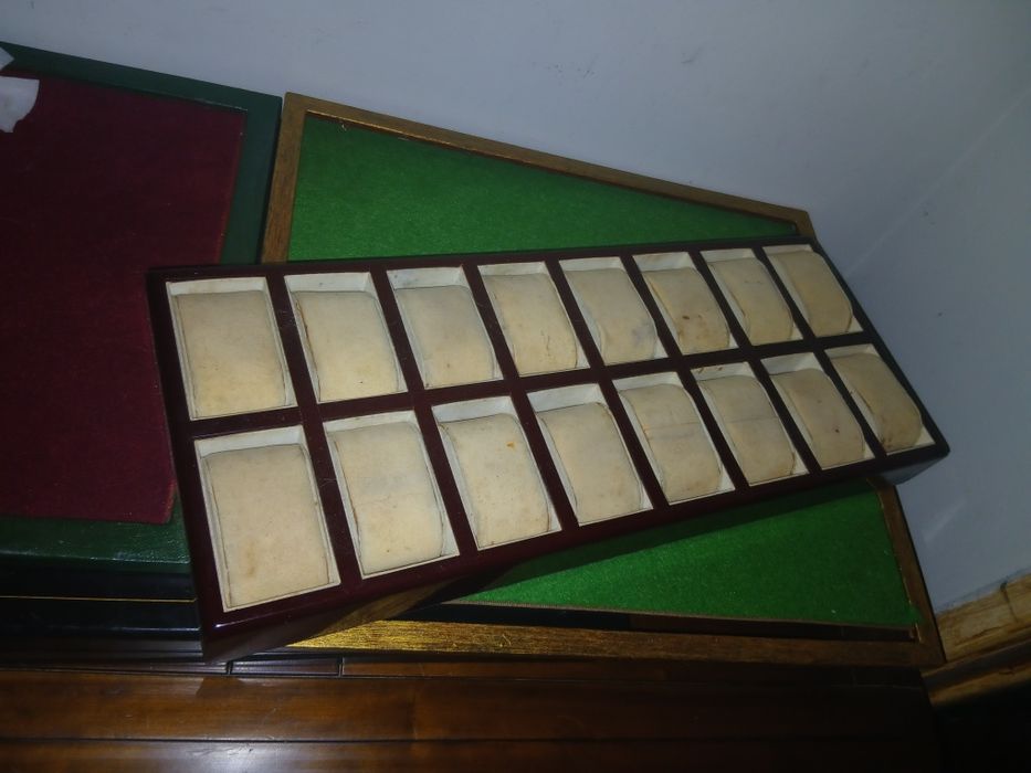 Expositor para Relógios por 15 €