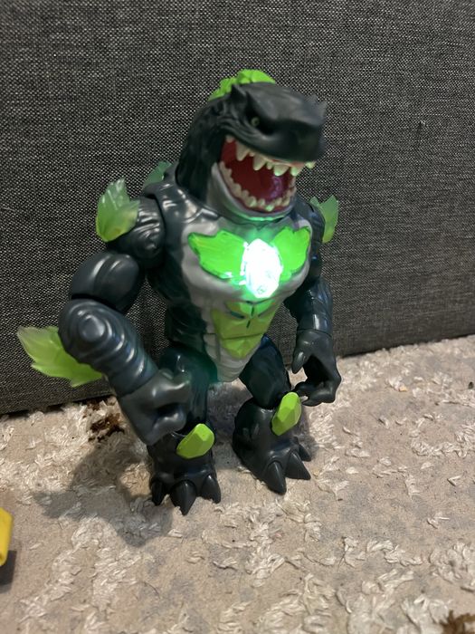 Игровой набор Beast Lab лаборатория Акула - мутант Зверь