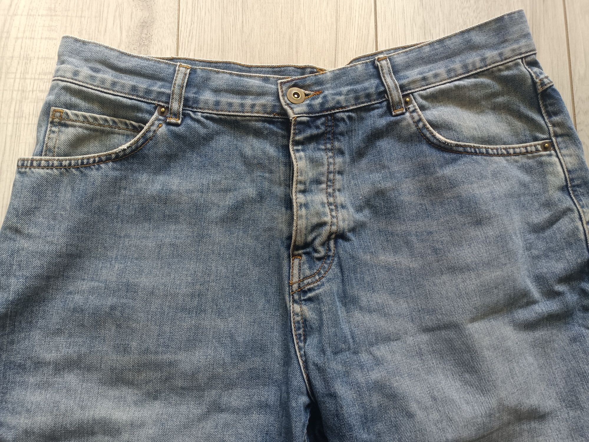 Krótkie jeansowe spodenki szorty ASOS XL W36 jasno niebieskie