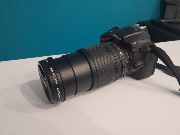 Nikon D5500 + obiektyw Nikkor Lens 18-105 VR