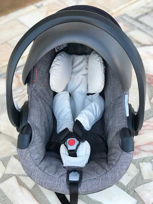 Conjunto stokke xplory de 2017 praticamente novo uso de apenas 1 bebé