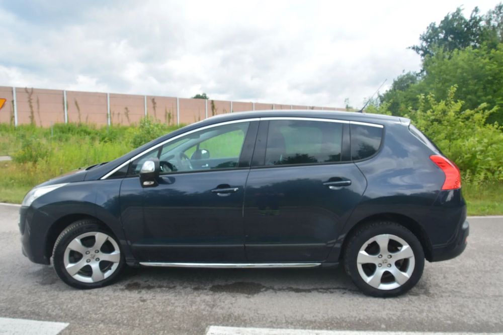 Peugeot 3008 30008   niski przebieg 96 tyś  AUTOMAT najbogatsza wersja SKÓRY