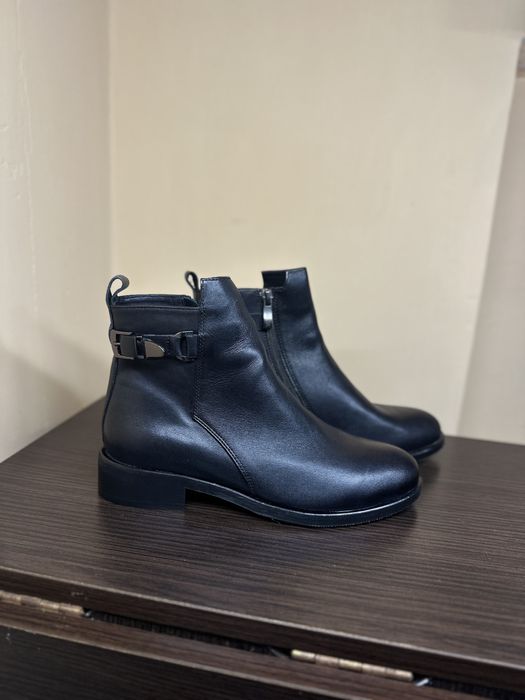 Ботинки женские