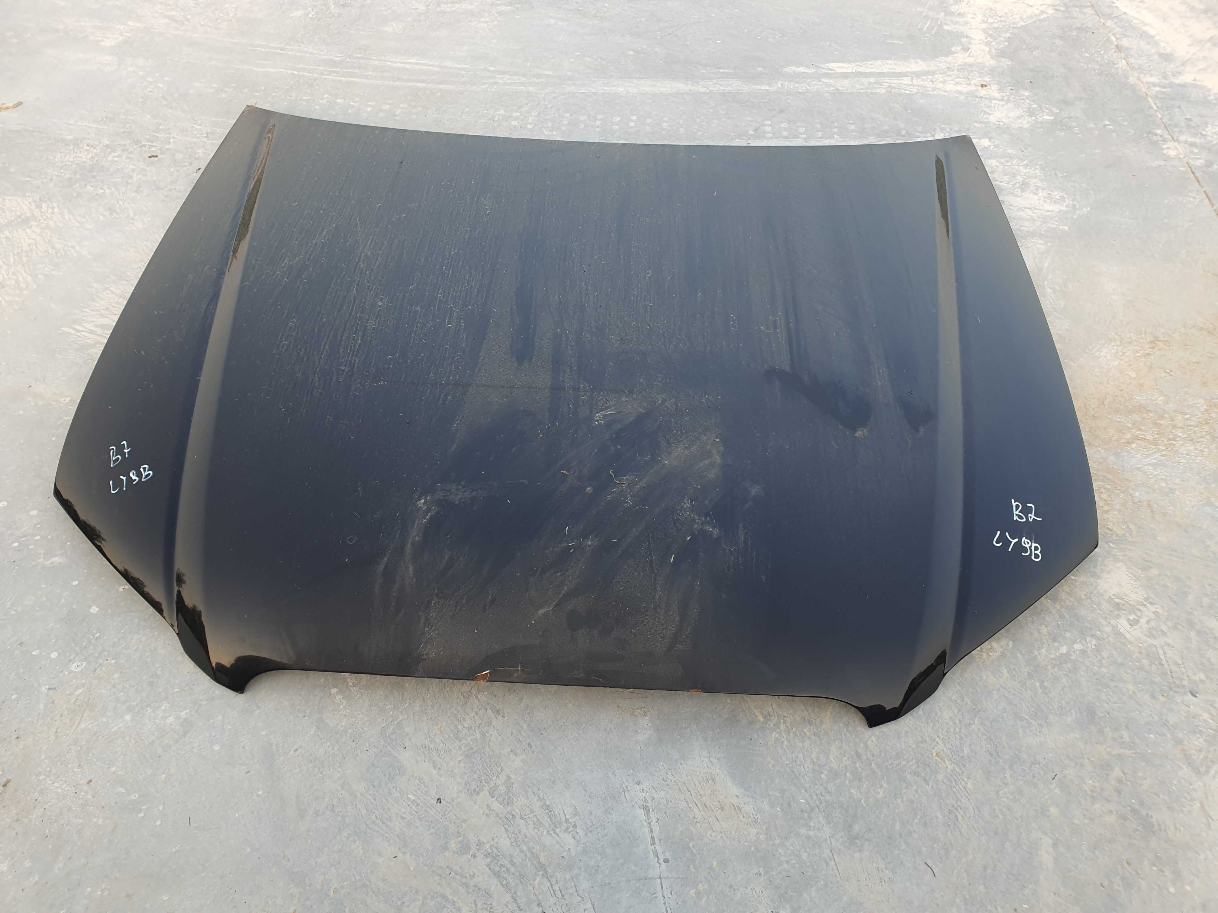 Audi A4 B7 maska przednia czarna LY9B 2 AL