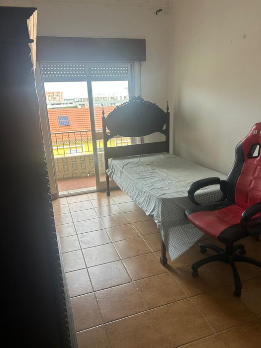 T2 Setúbal, excelente localização.