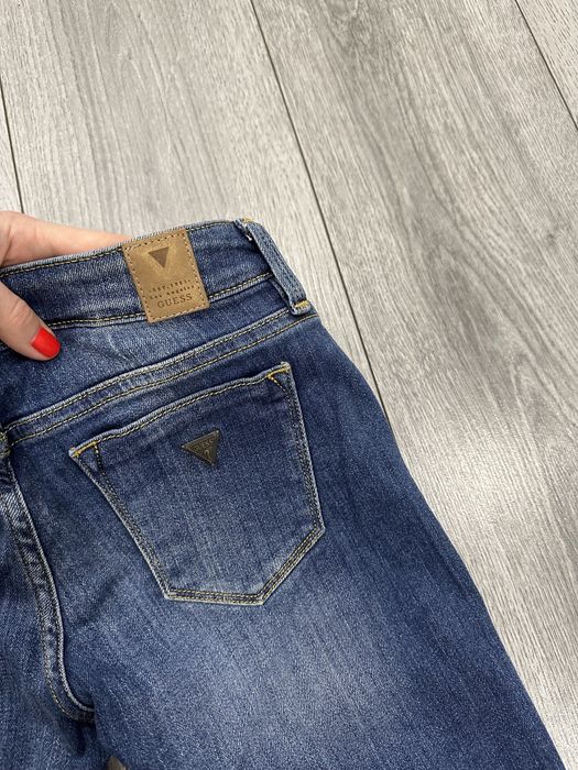 Джинсы Guess skinny 25 размер