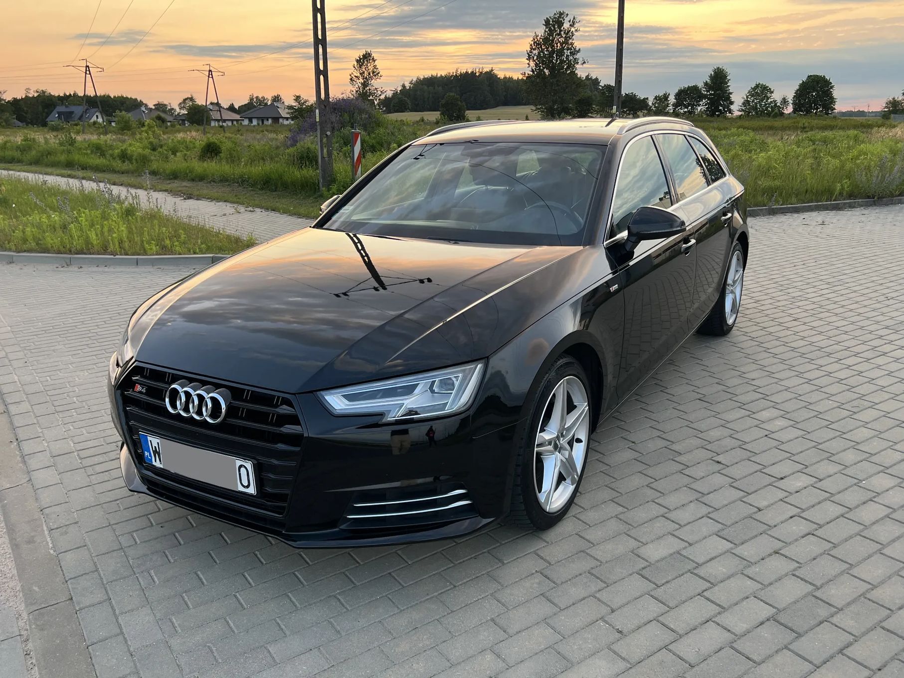 Audi A4 ! S Line ! Super Stan ! Automat ! Jeden Właściciel w Kraju !