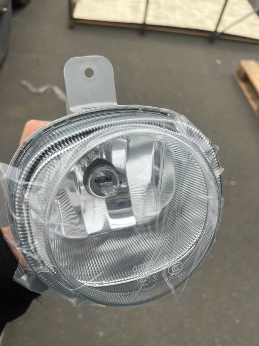 Фара освітлення на Daewoo Novus SE