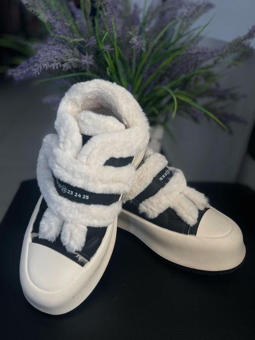 Ботинки зимние женские