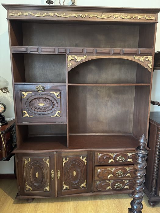 Armário vintage madeira