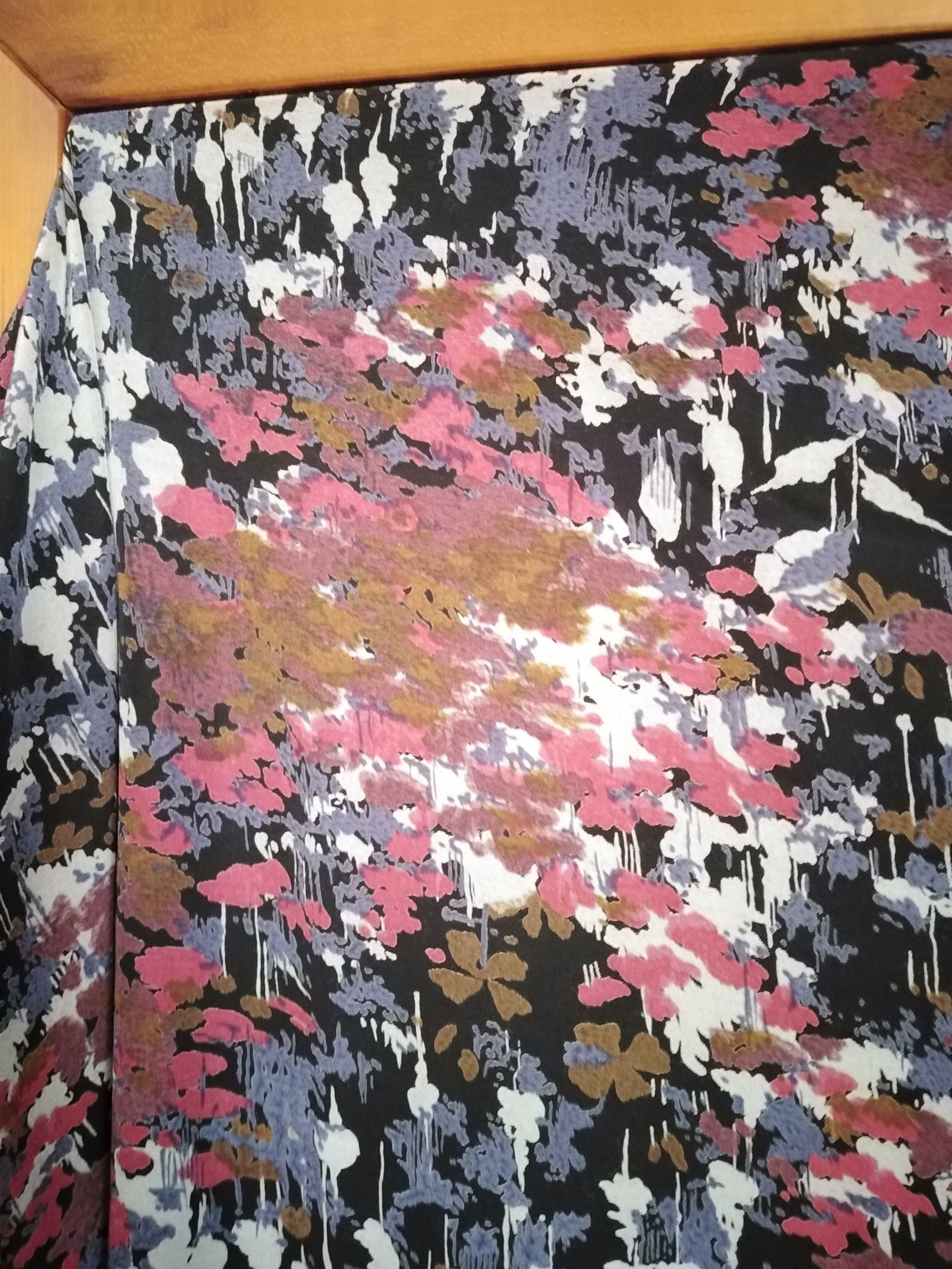 Tecido de Viscose Tipo Seda