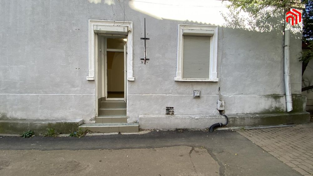 Оренда комерційного приміщення біля ратуші