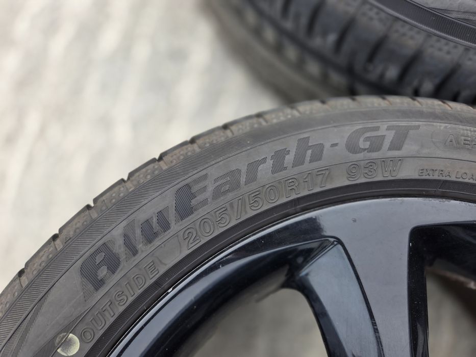 Alufelgi 17" z świeżymi oponami BMW e87 e90 f20 7J ET47 koła 5x120
