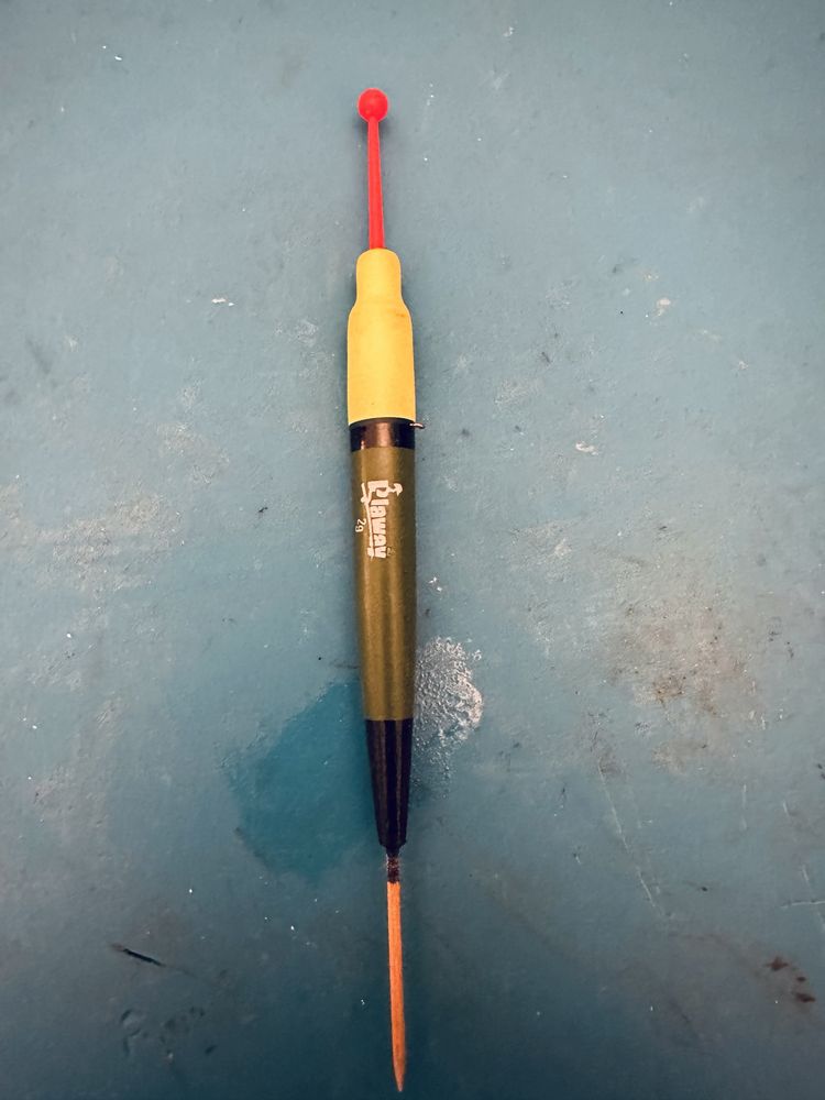 Vendo conjunto de boias para pesca