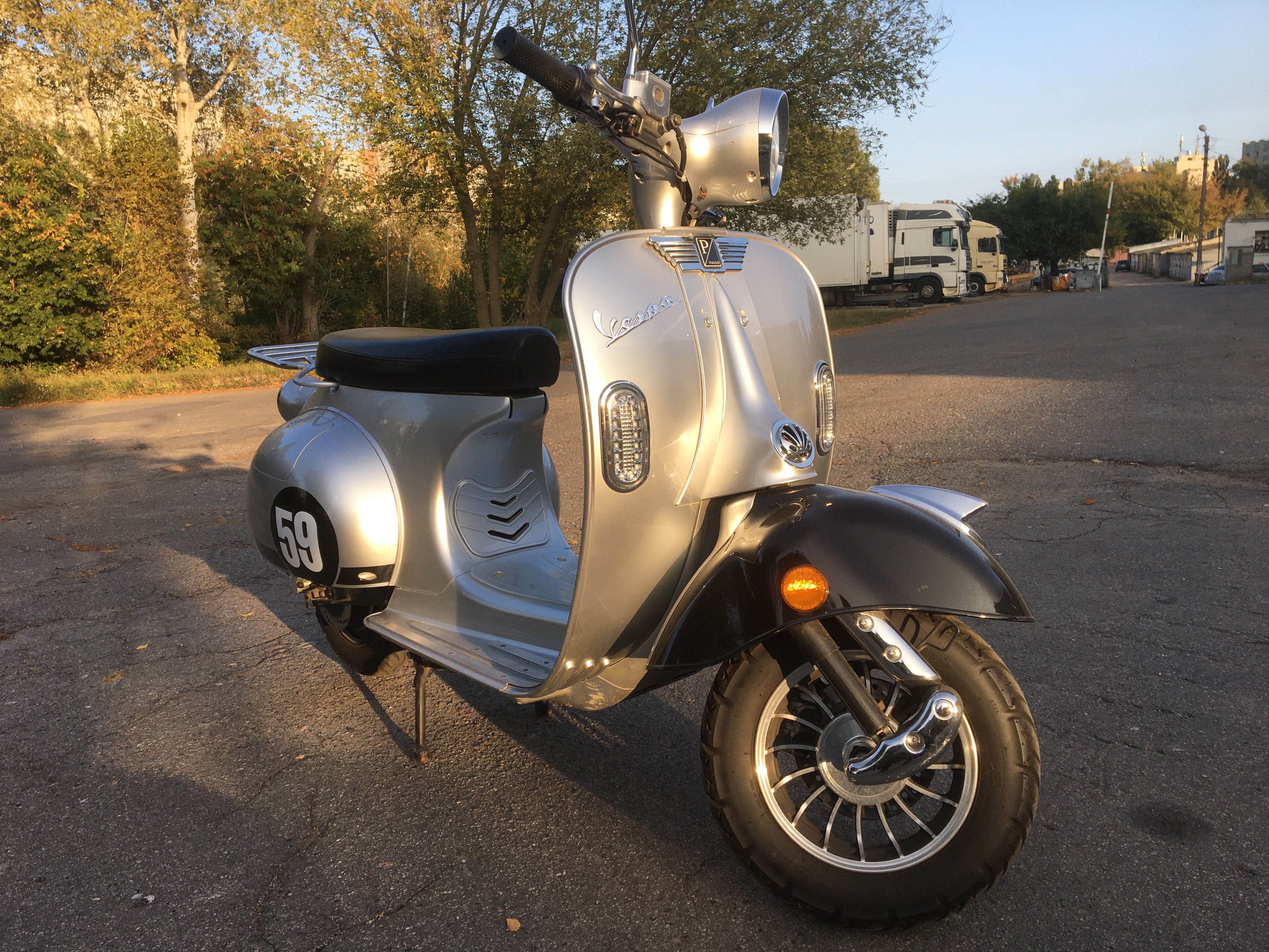 Продам электроскутер Windtech Vespa 3,0кВт 72в 40Ач Запас хода 100км