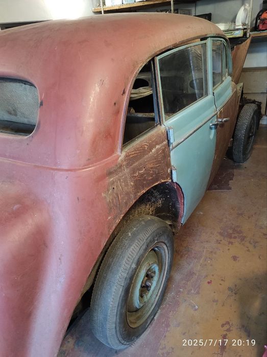 Продам Москвич 401