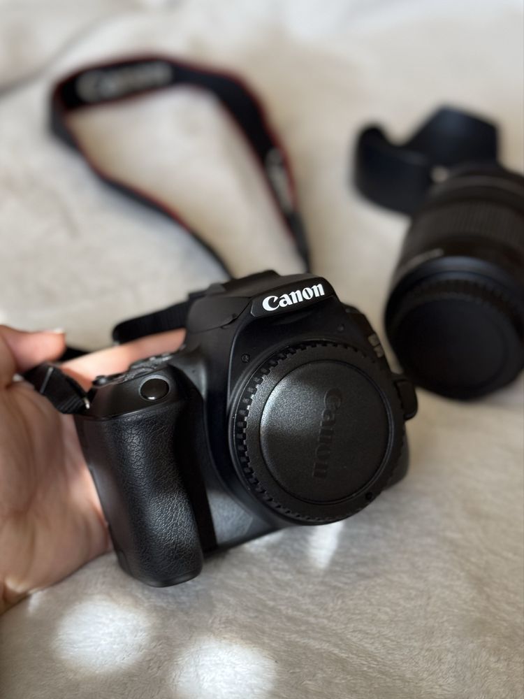 Canon EOS 250D + acessorios + lentes