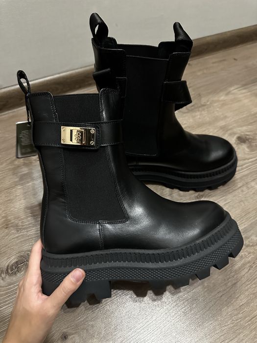 Стильні осінні шкіряні челсі ботинки Badura