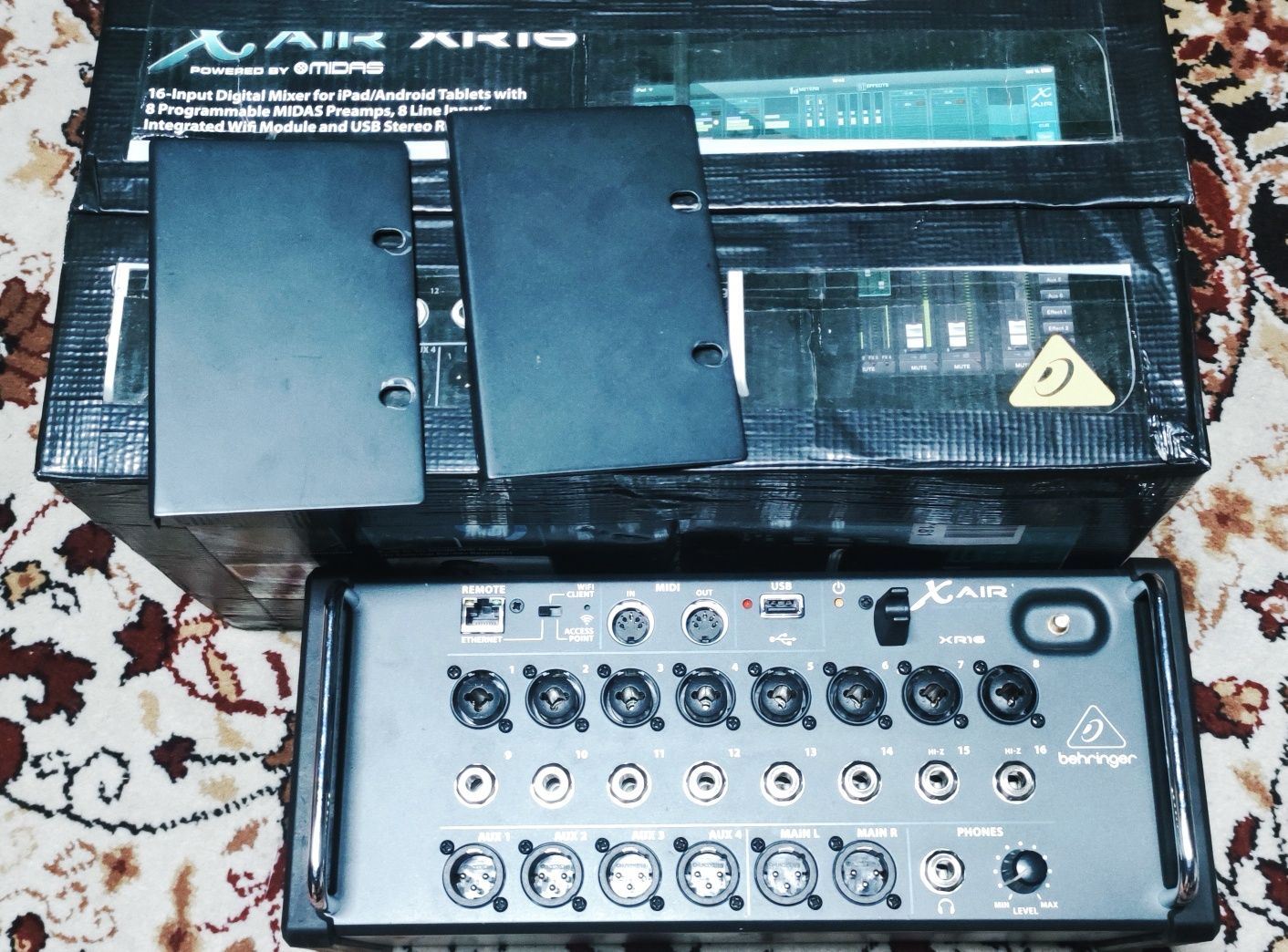 Behringer XAir 16