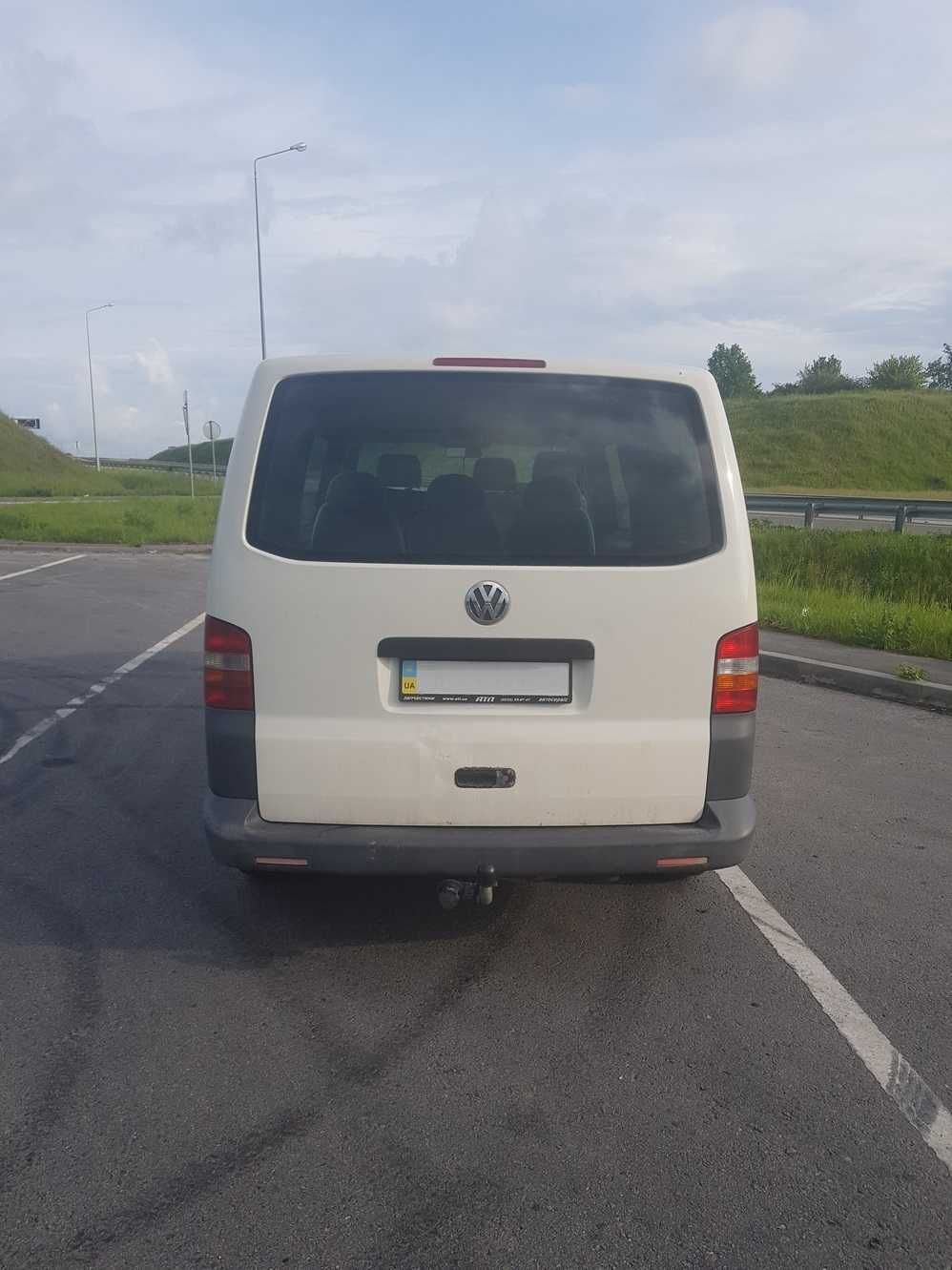 Продам Volkswagen Transporter T5 Long