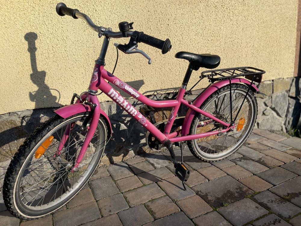 Велосипед для дівчинки 6-8 рочків