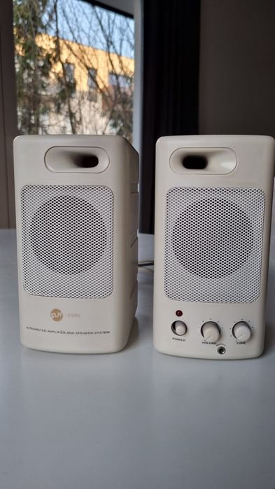 Retro głośniki komputerowe