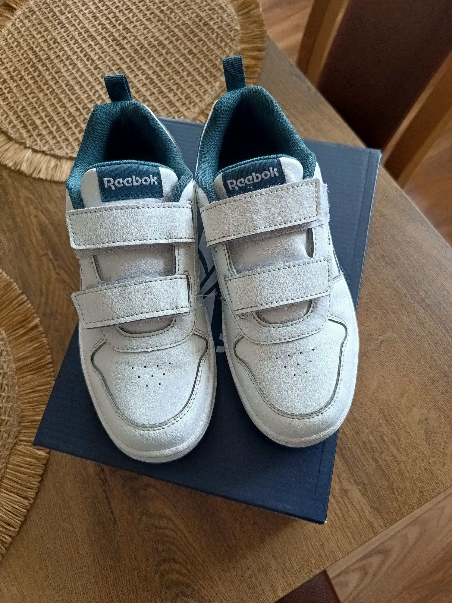 Buty sportowe dla chłopca