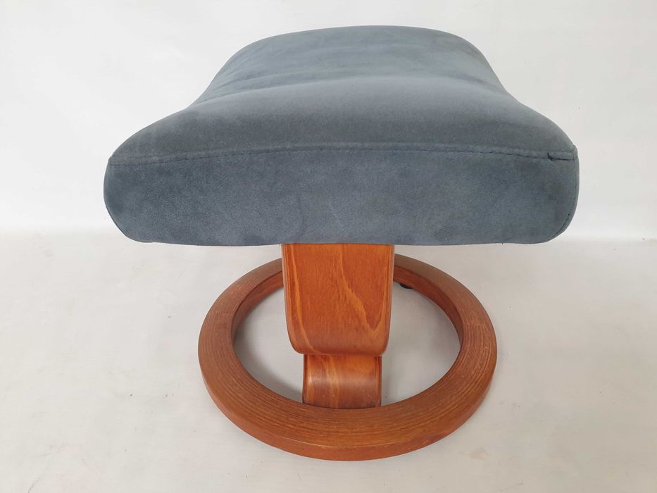 pufa podnóżek welur 48x40x40 EKORNES stressless