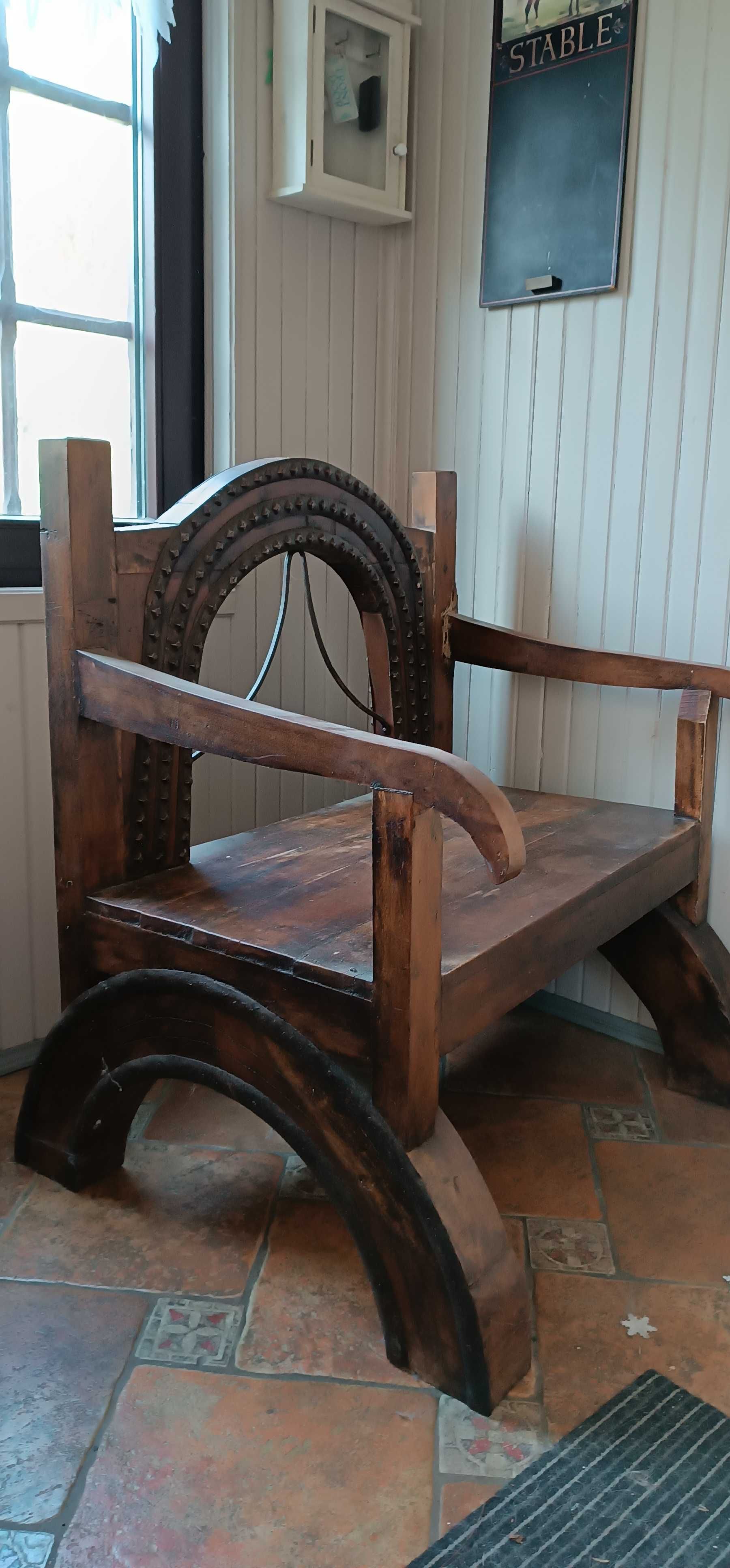 Indyjska ławka krzesło kolonialne ozdobne