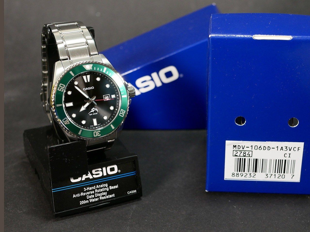 Годинник Casio MDV-106DD-1A3V Duro Green з браслетом з нержавіючої ста