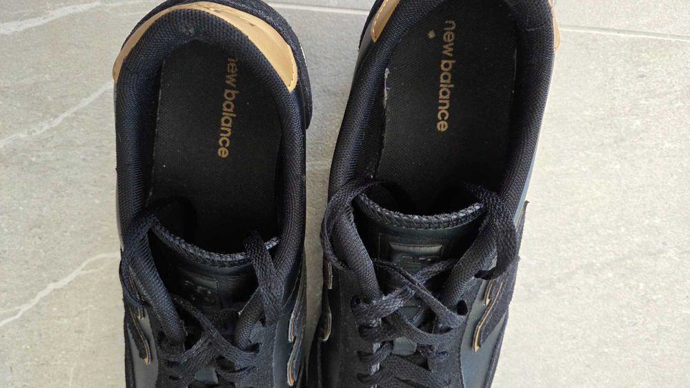 Buty adidasy męskie New Balance rozm. 44