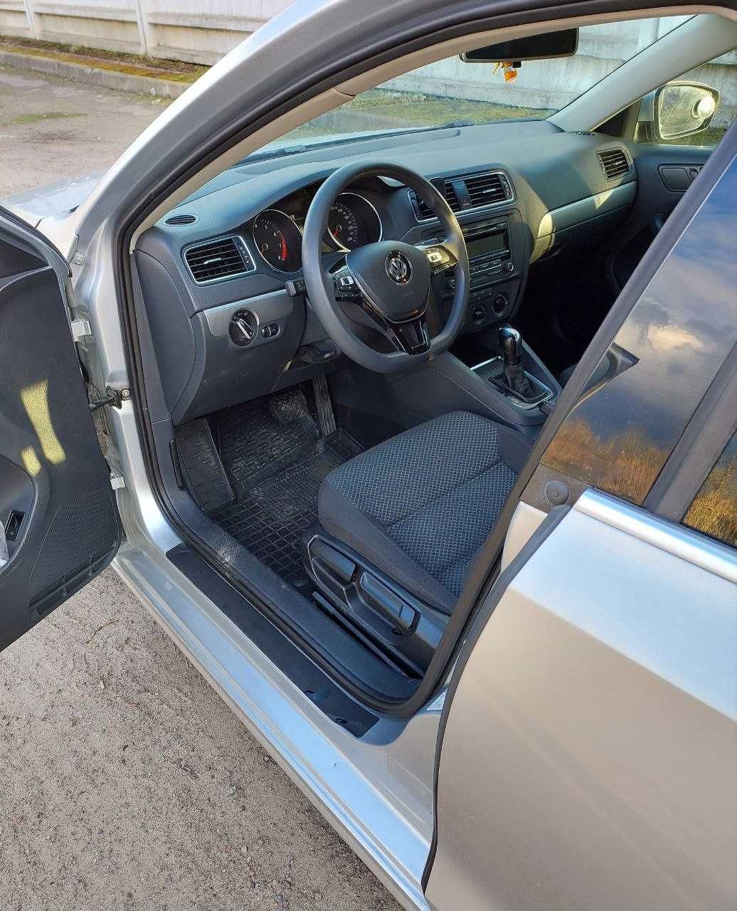 Volkswagen Jetta 2016