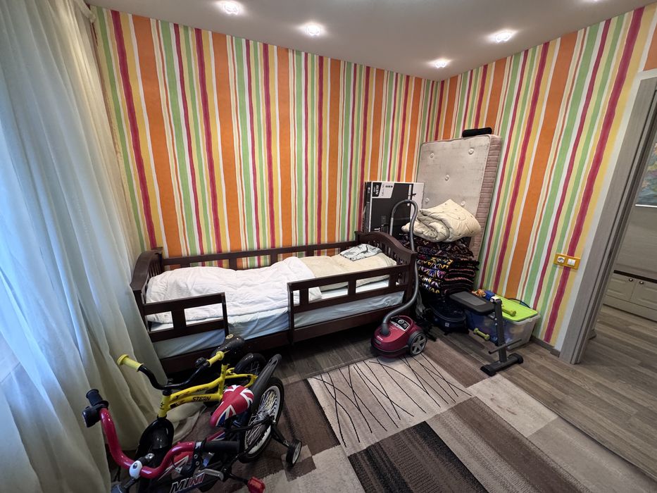 Здам 4-к квартиру з ремонтом Фрунзенський Донецьке шосе