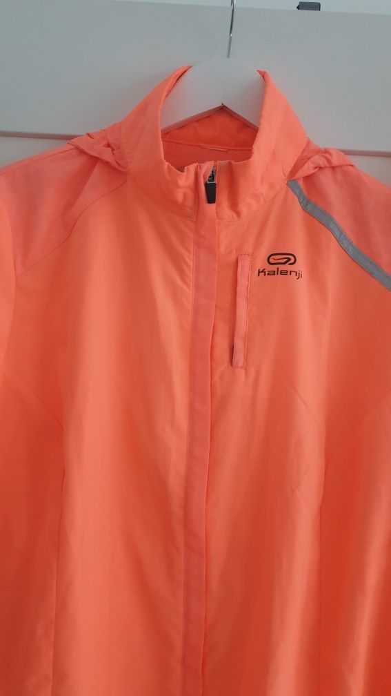 Wiatrówka do biegania plus daszek Decathlon rozmiar XL