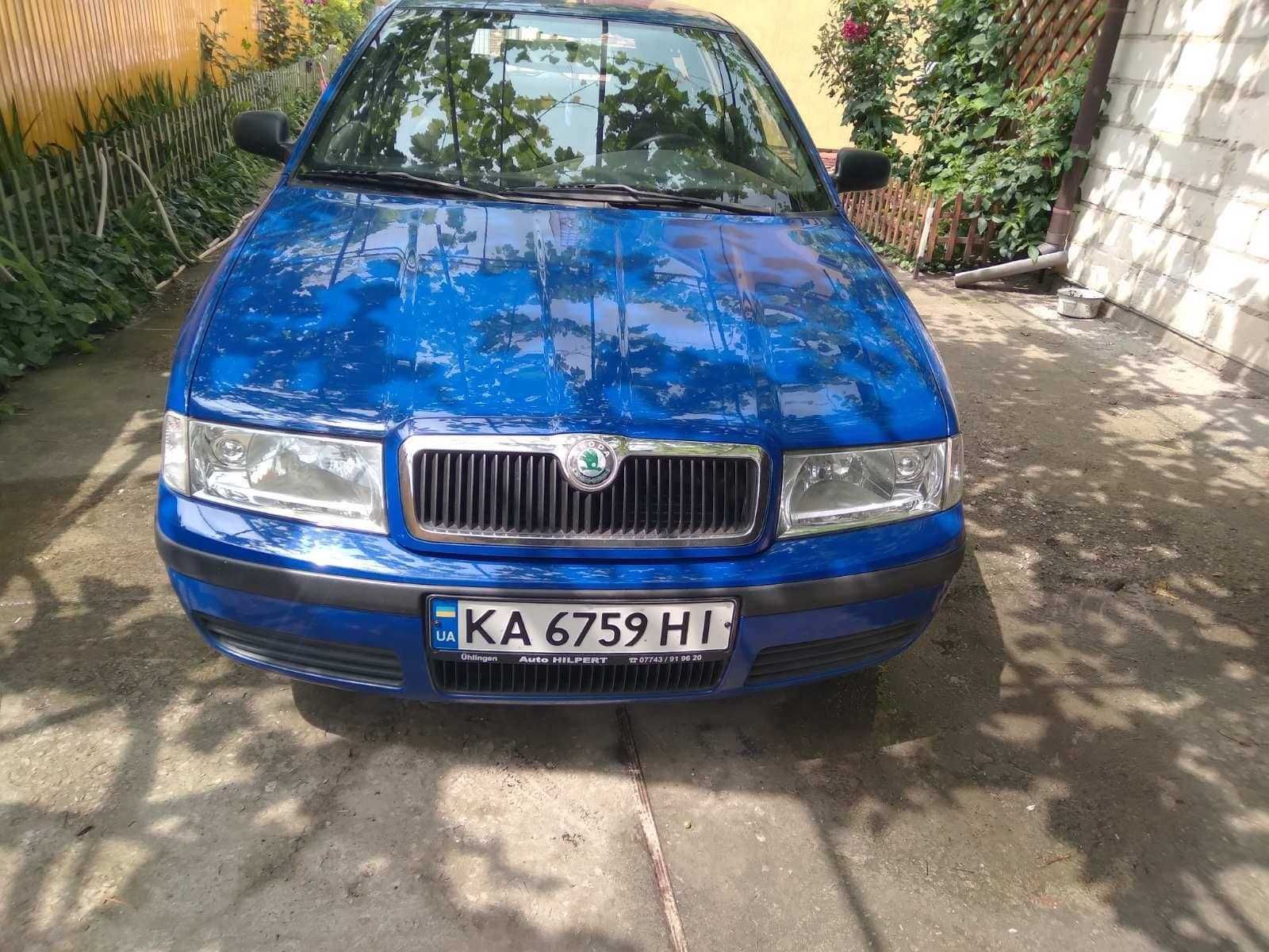 Skoda Octavia 2004 1.6 MPI MT