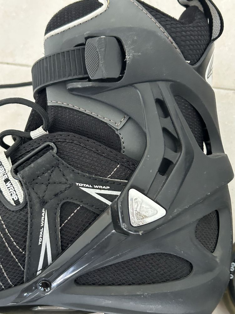 Patins em Linha Rollerblade – Tamanho 39 – Preto e Prateado