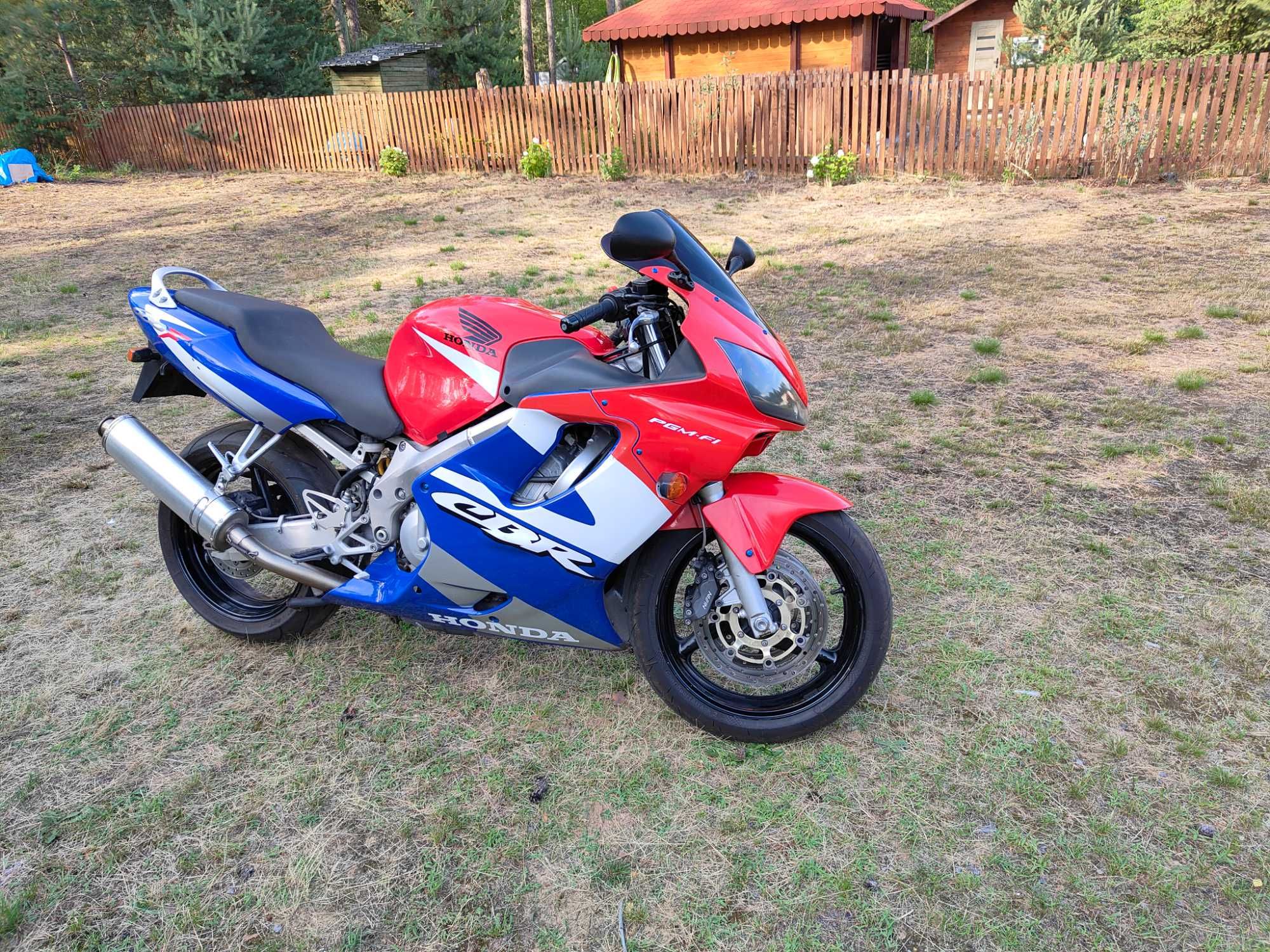 Honda CBR f4i 600