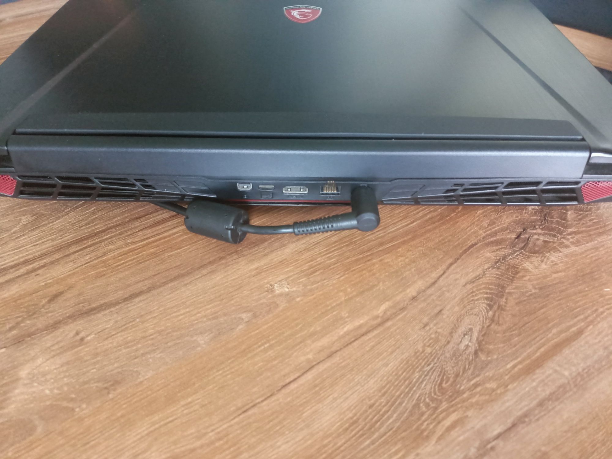 Laptop MSI GT72VR 6RE