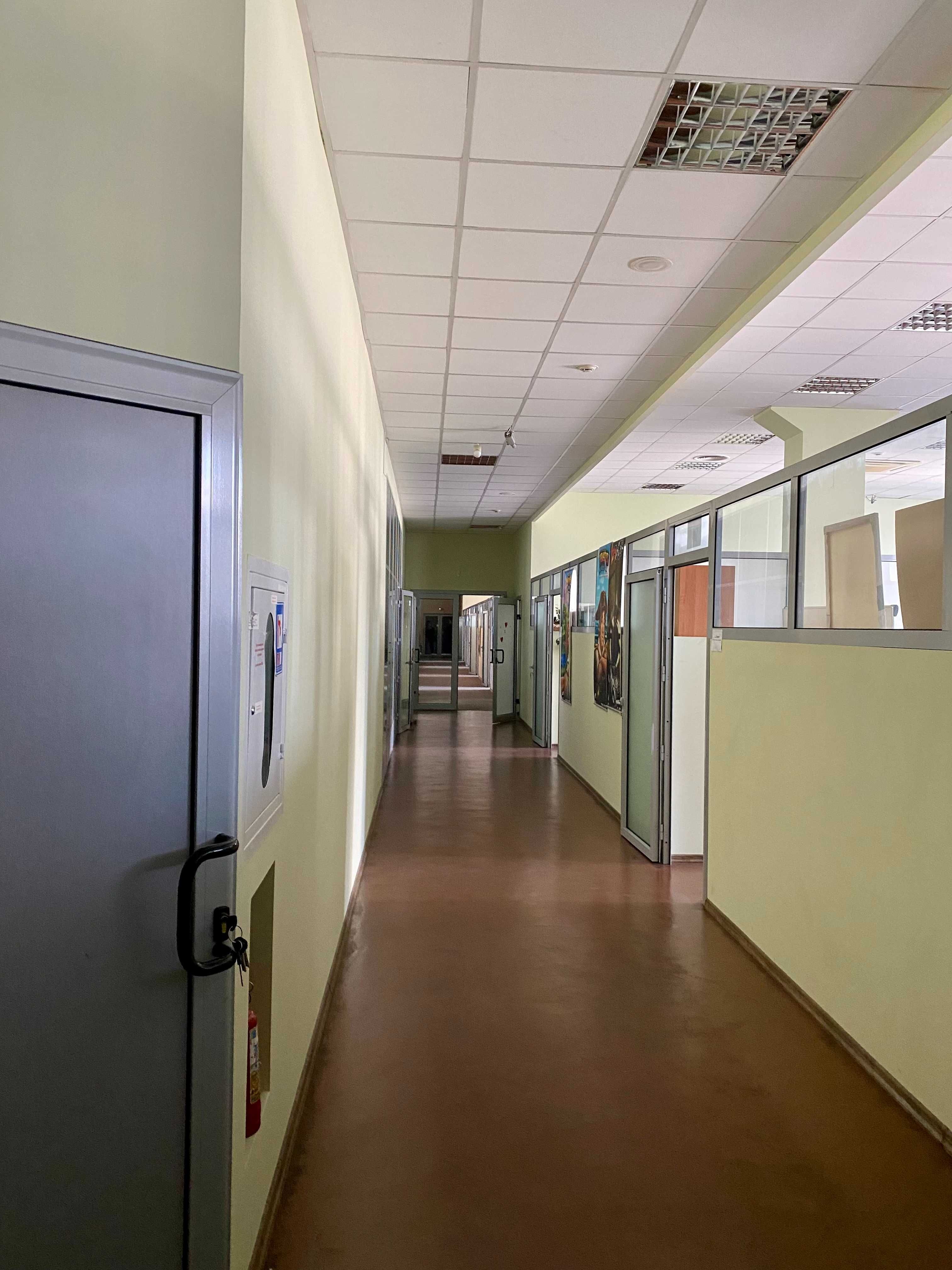 Офіс в БЦ, Соломенка, 698 м.кв. метро Вокзальна. Власник