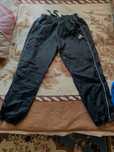Нейлоновые спортивные штаны adidas