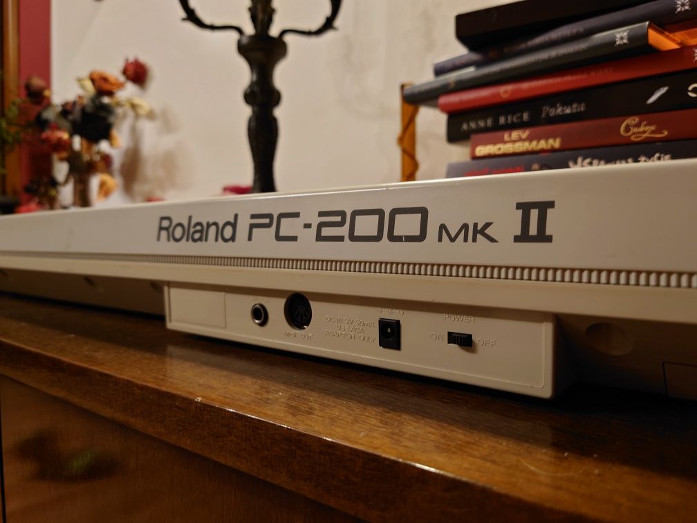 Kontroler MIDI Roland PC-200 MkII